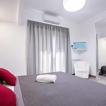 Modern Spacious With Terrace, Balconies, Solarium & Gym *