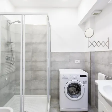 Modern Spacious With Terrace, Balconies, Solarium & Gym * 소렌토