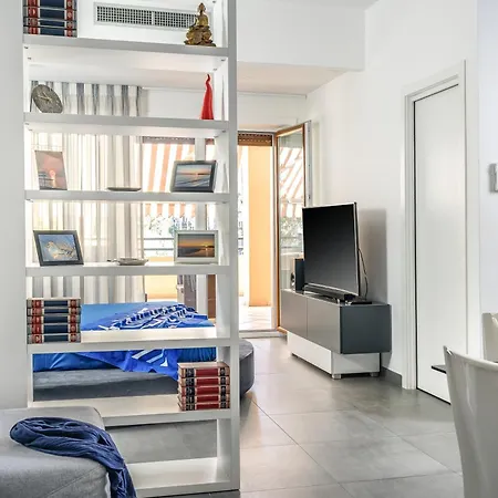 Modern Spacious With Terrace, Balconies, Solarium & Gym 아파트 *